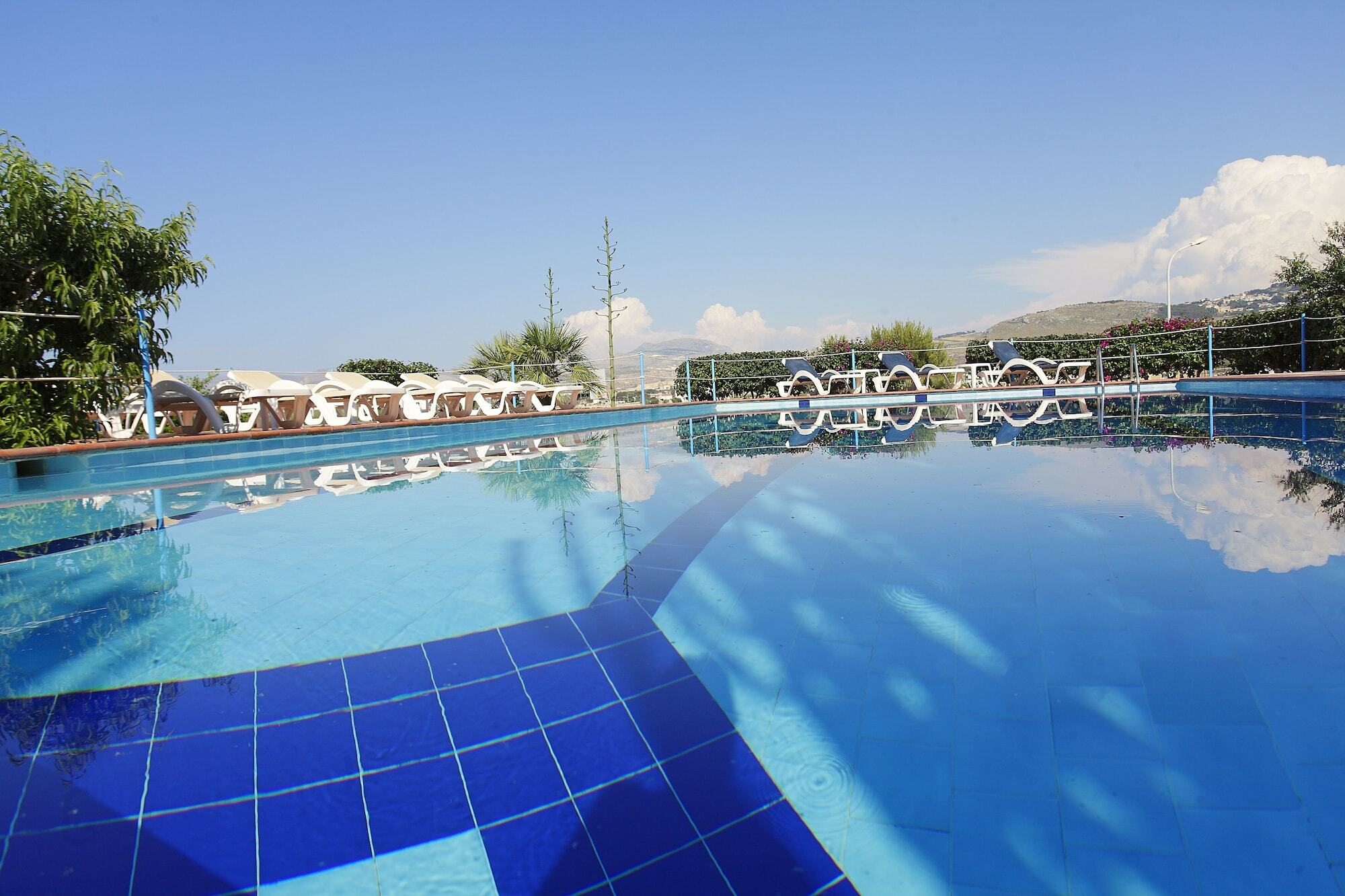 Residence Tamarea Tonnara di Bonagia エクステリア 写真
